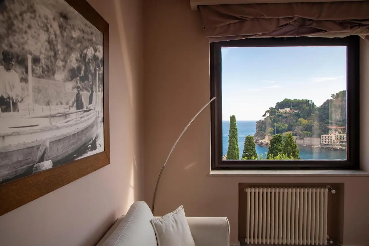 Fenetre Sur Le Blue Apartment Taormina