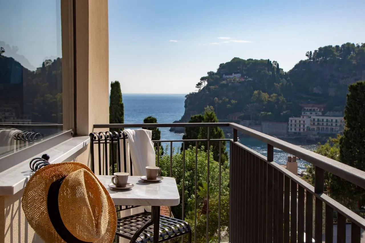 Fenetre Sur Le Blue Apartment Taormina Италия
